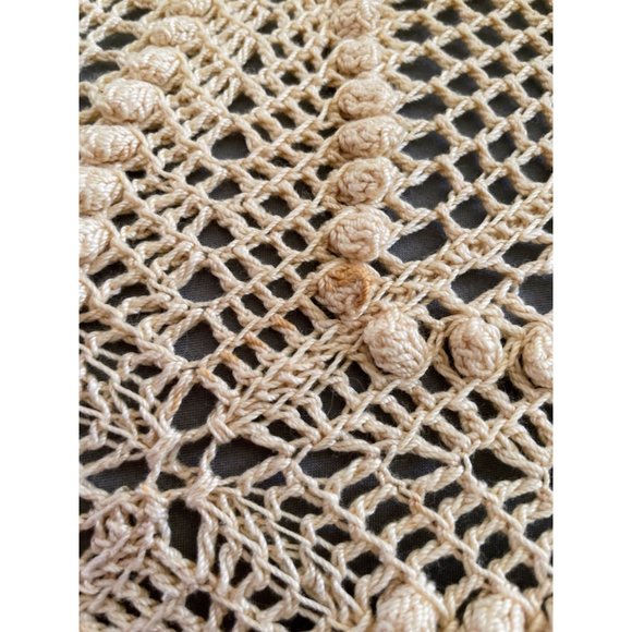 Antique/Vintage Cotton crochet Thread Bedspread with Fringe 108x82" - Picture 13 of 13